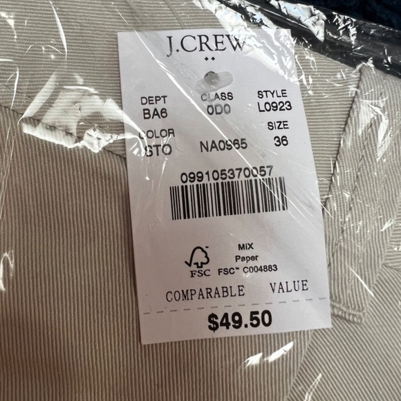 J.Crew Factory 7" Reade flex khaki short - Stone - Picture 6 of 8